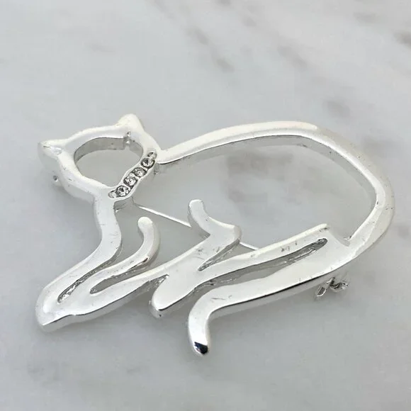 2/$20 Silver Tone Cat Brooch - Picture 3 of 7